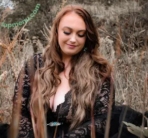 Julie1030 / Mariebaby1622 / juliehcousins nude photo #0015