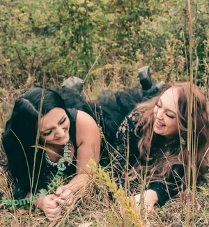 Julie1030 / Mariebaby1622 / juliehcousins nude photo #0020