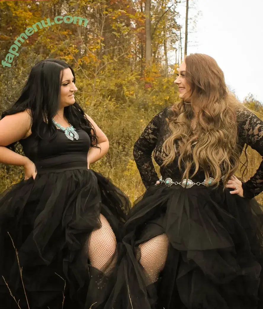 Julie1030 nude photo #0016 (Mariebaby1622 / juliehcousins)