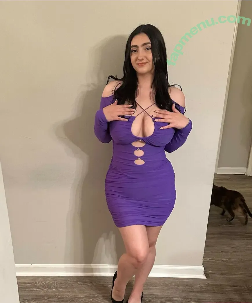 julieebubblee nude photo #0001 (julieebaybee)
