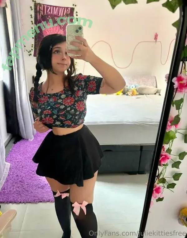juliekitties nude photo #0040 (juliekittiesss)