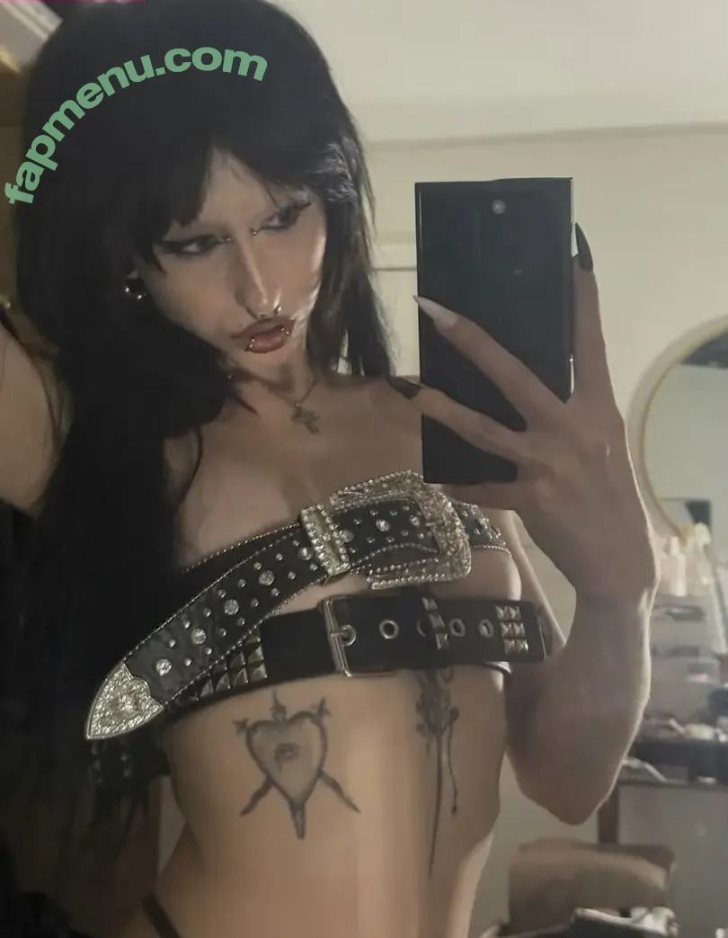 Juliesanerr nude photo #0027 (ang3liccha0s_ / cha0s333)