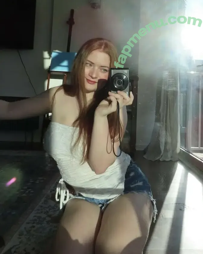 Juliet Siegel nude photo #0023 (julietsiegel)