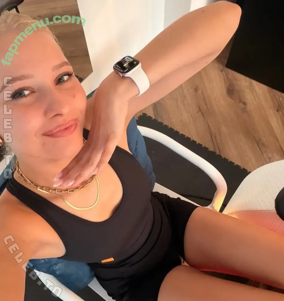 Juliet Small nude photo #0040 (juliet_smxll / julietsmall)