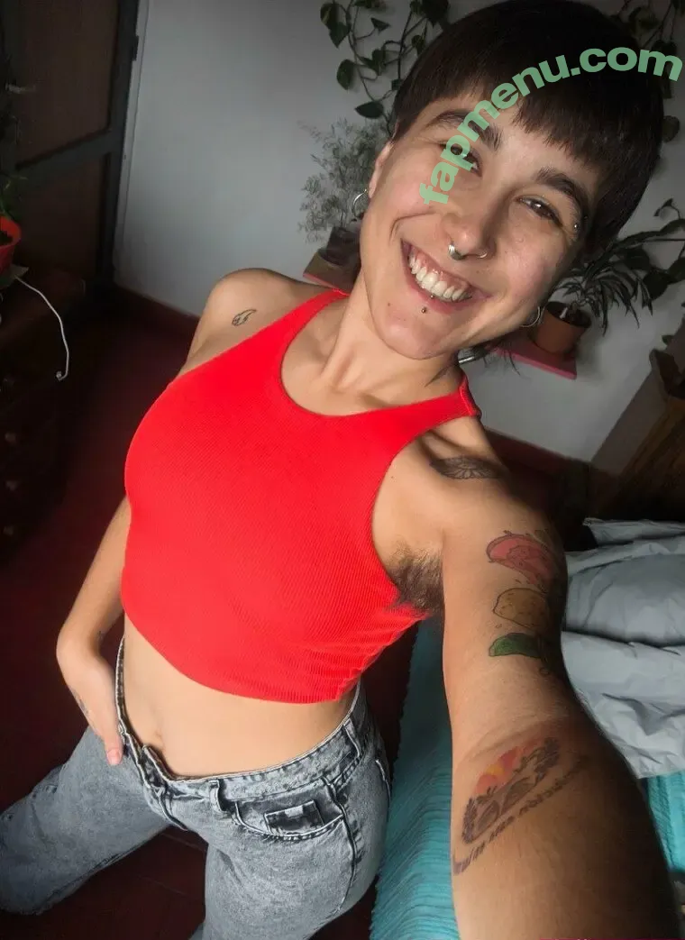 julieta161 nude photo #0005 (julietagracian)