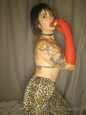 julietaa777 / julliett777 nude photo #0015