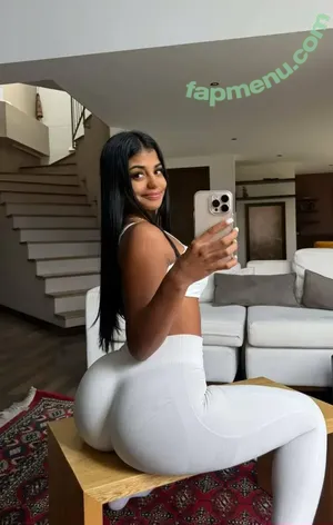  nude photo #0004
