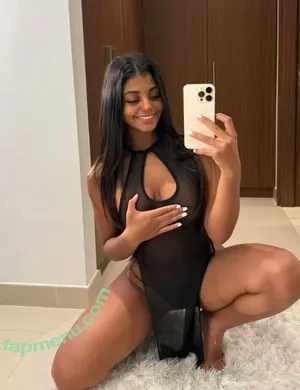  nude photo #0005