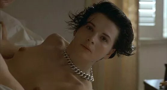 Juliette Binoche / juliettebinoche nude photo #0016