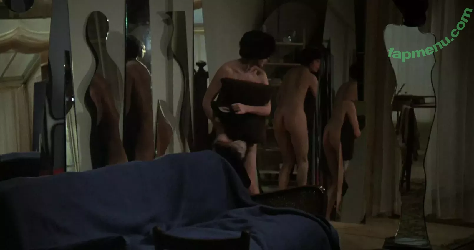 Juliette Binoche nude photo #0007 (juliettebinoche)