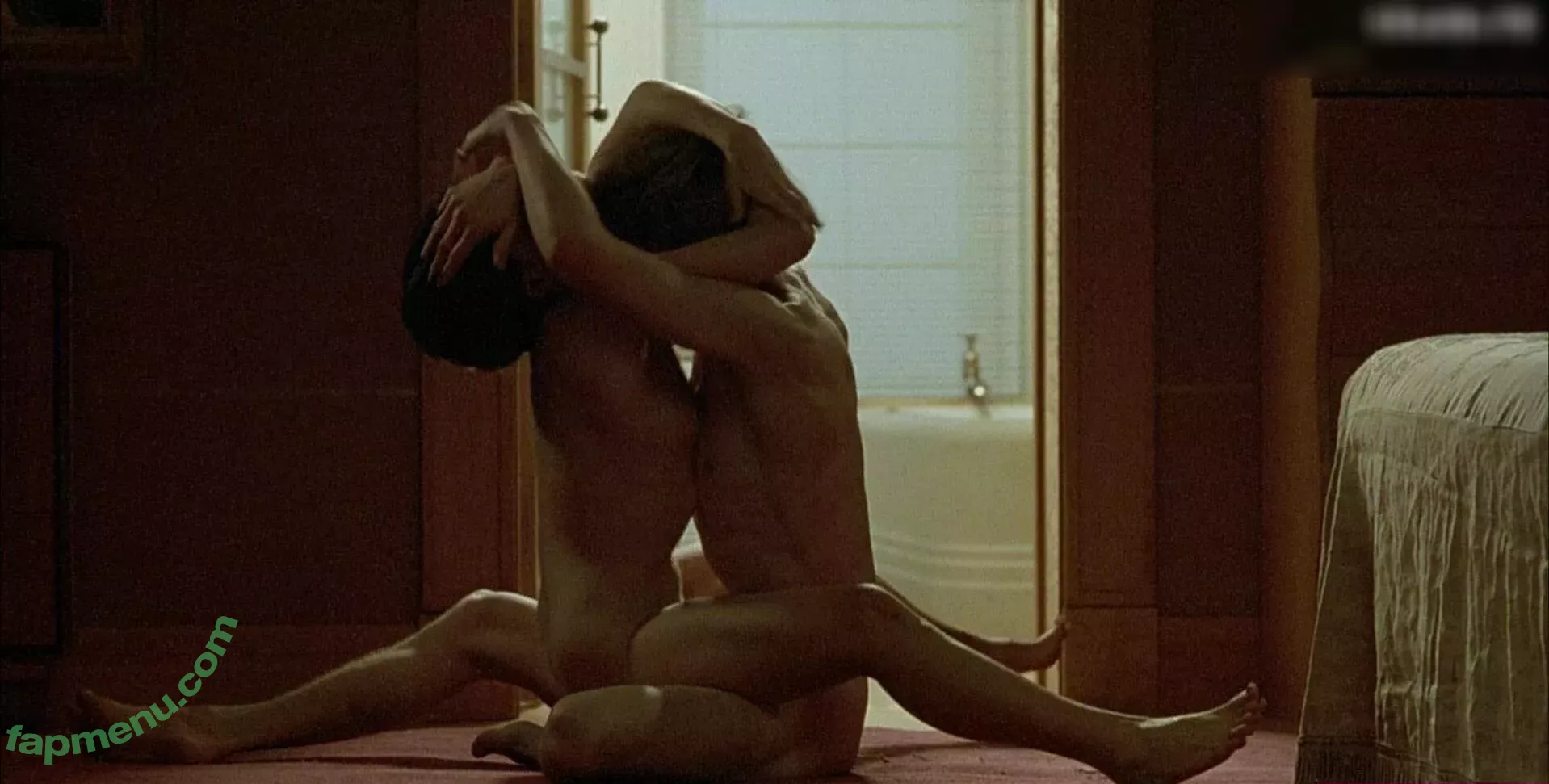 Juliette Binoche nude photo #0049 (juliettebinoche)