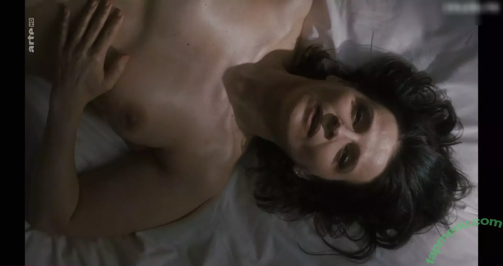 Juliette Binoche nude photo #0070 (juliettebinoche)