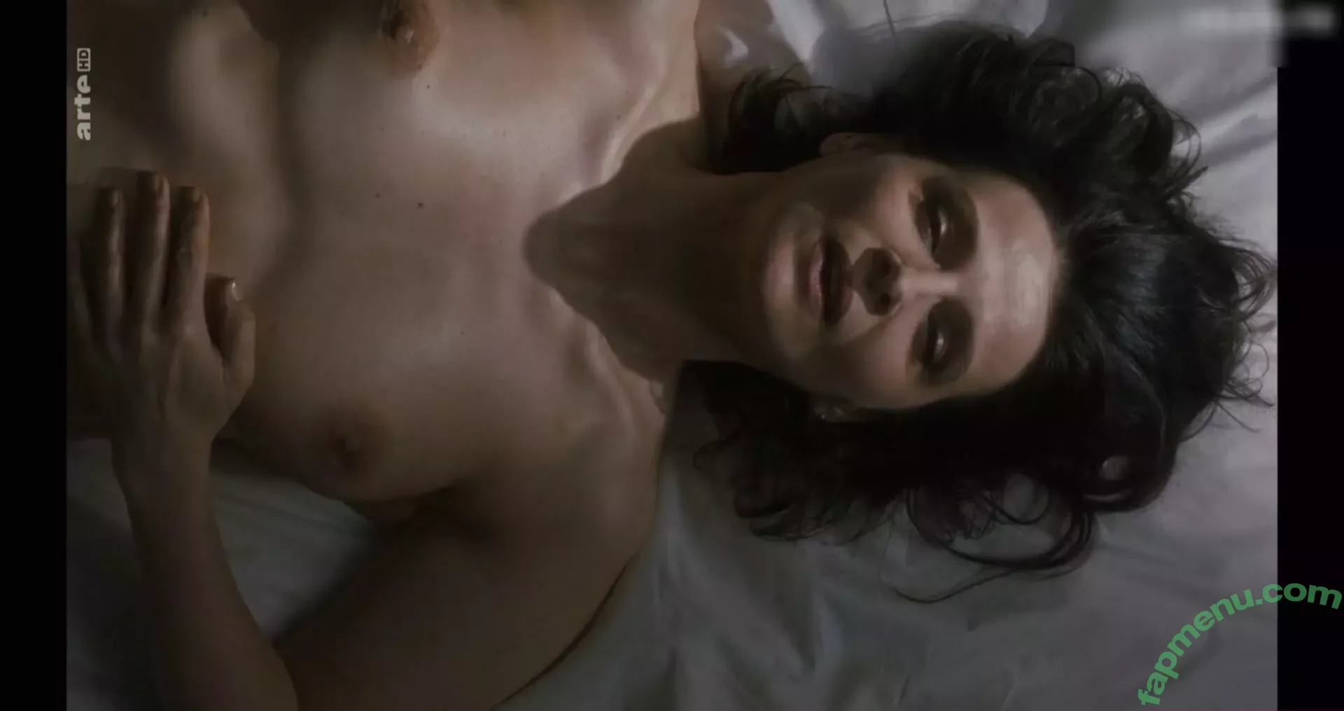 Juliette Binoche nude photo #0072 (juliettebinoche)