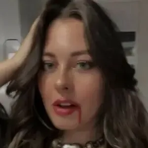 Juliette Leclerc / Honey Bloom / HoneyBloom99 / Léa latulippe / _honey.bloom_99 / u412533114 nude photo #0003