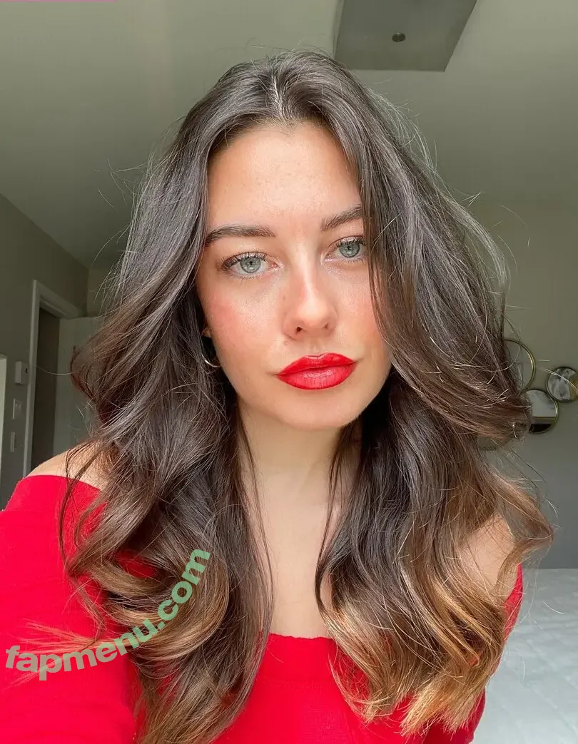 Juliette Leclerc nude photo #0008 (Honey Bloom / HoneyBloom99 / Léa latulippe / _honey.bloom_99 / u412533114)