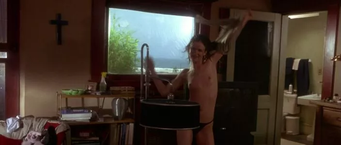 Juliette Lewis / juliettelewis nude photo #0038