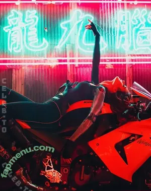 Juliette Sureau / juliettelsureau / juliettesureau nude photo #0127