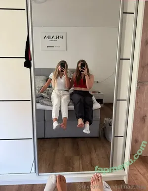 julinaa.may / julianafmay nude photo #0093