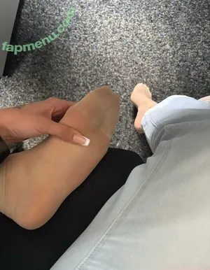 julinaa.may / julianafmay nude photo #0096