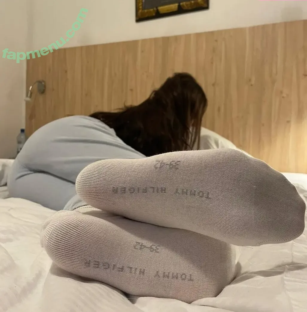 julinaa.may nude photo #0137 (julianafmay)