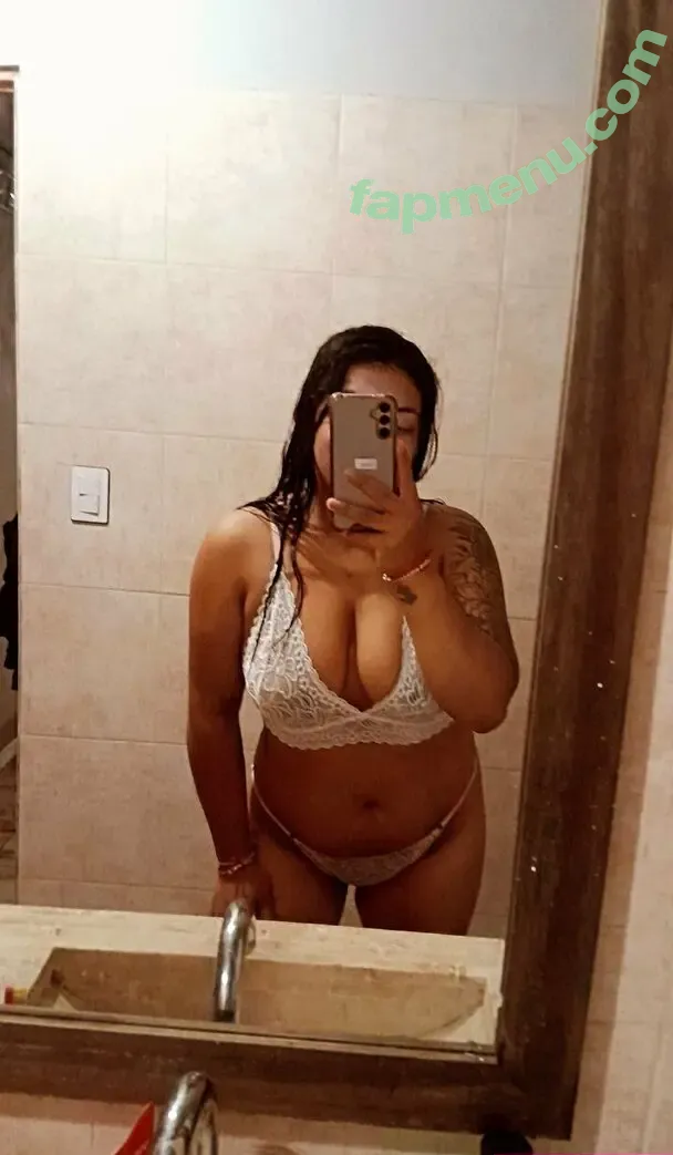 julivicktoria nude photo #0016 (juuuliaavictoria)