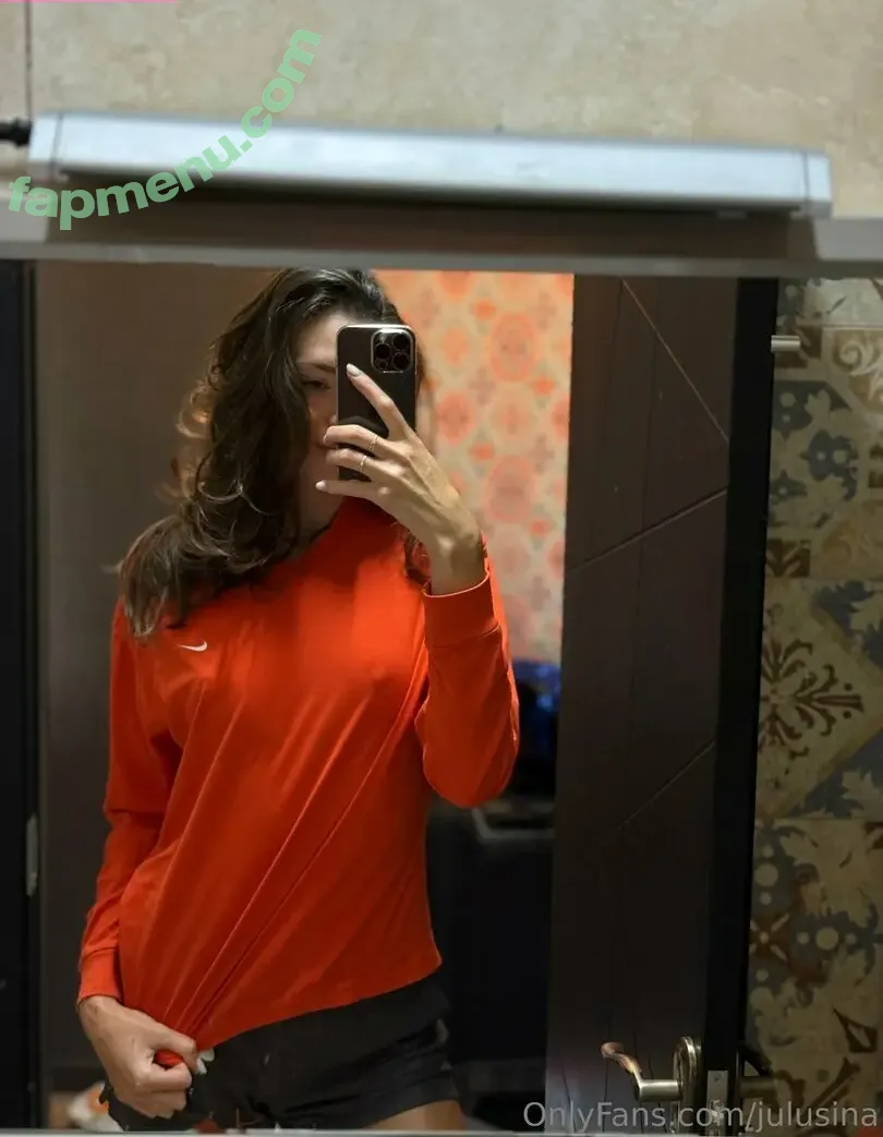 Julusina nude photo #0020 (Julia Chumachenko)