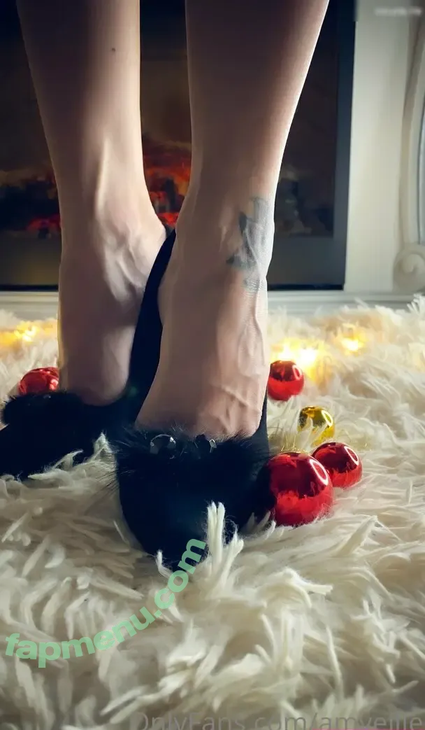 Julyana nude photo #0278 (julyellie)