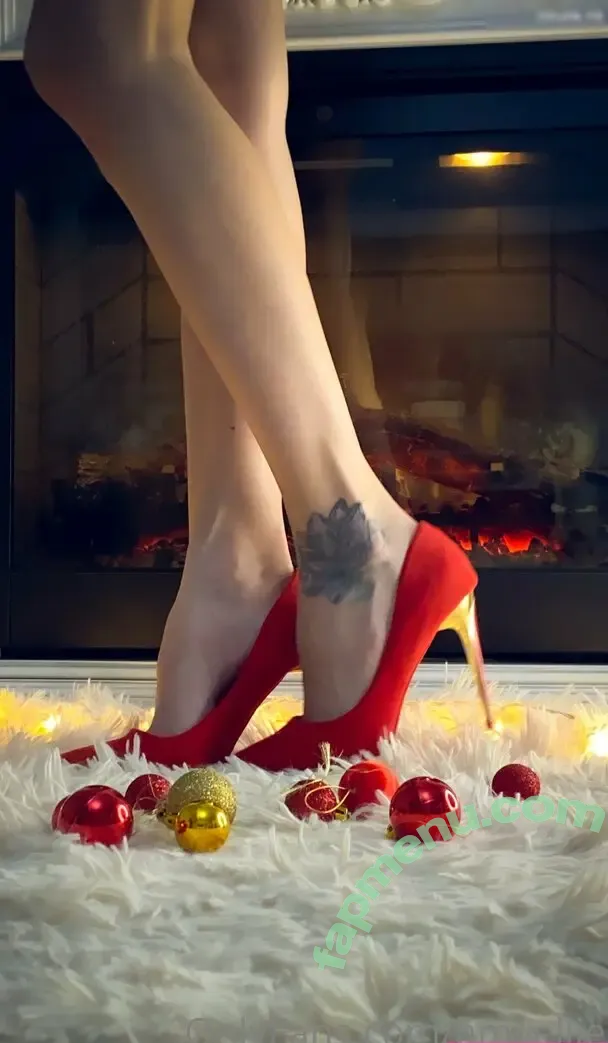 Julyana nude photo #0284 (julyellie)