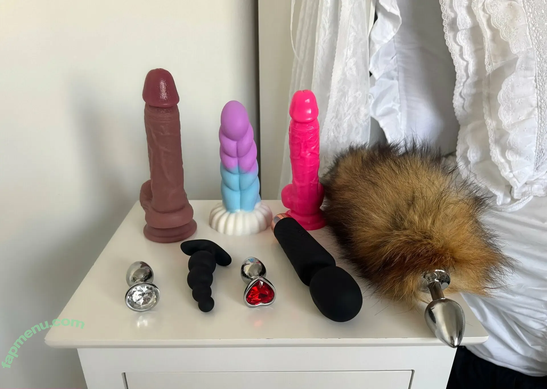 Julzthefools nude photo #0100 (Julzthefools)