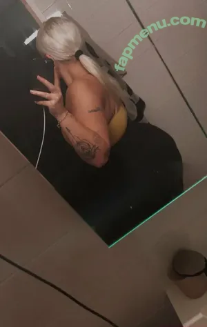 julzuuuh / juliashmookz nude photo #0012