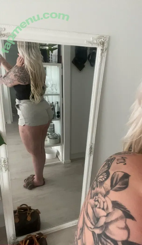 julzuuuh nude photo #0020 (juliashmookz)