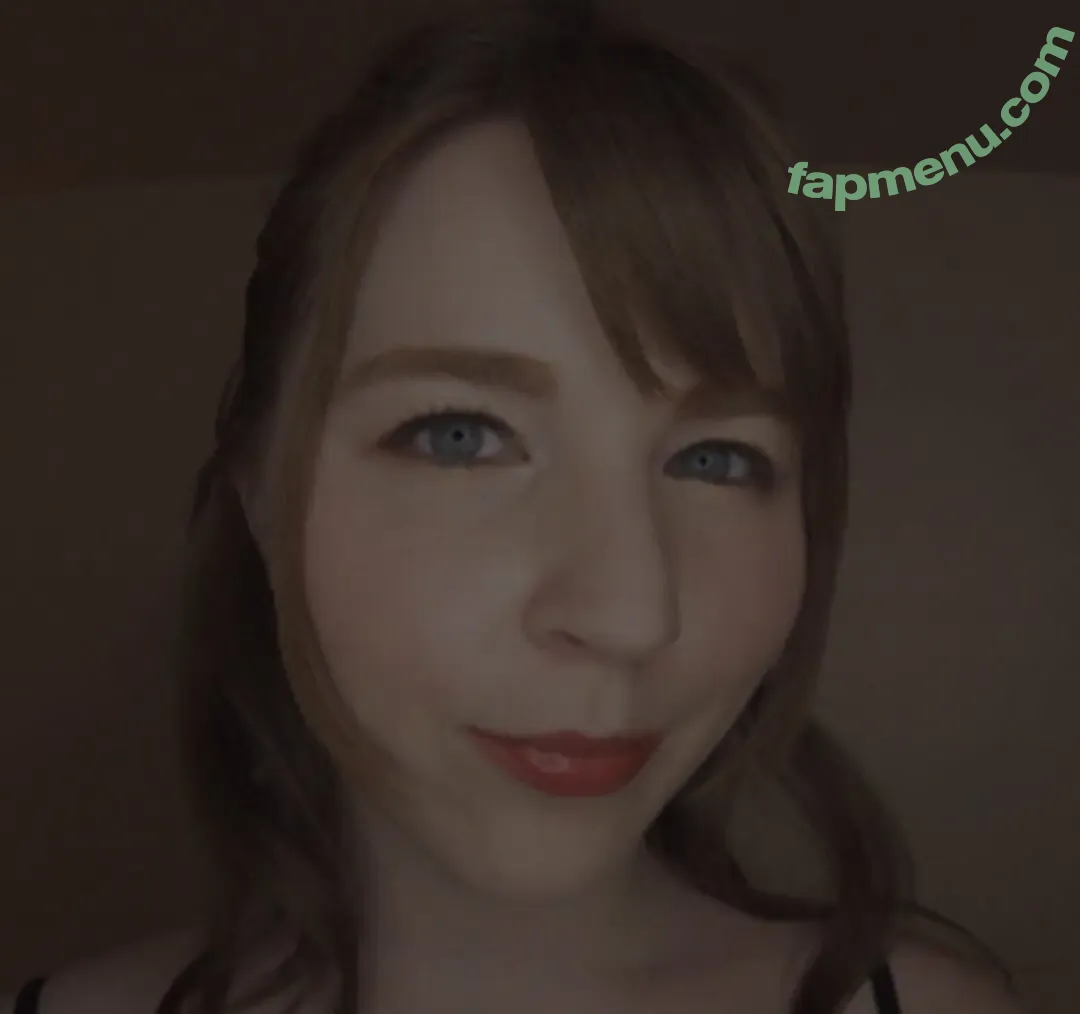 June Lovejoy nude photo #0276 (junelovejoy / junelovejoyy)