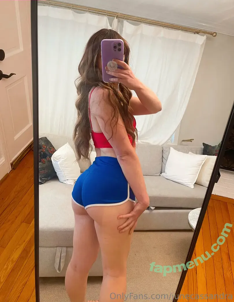 junecassandra nude photo #0013 (cassandra.and.juniper)