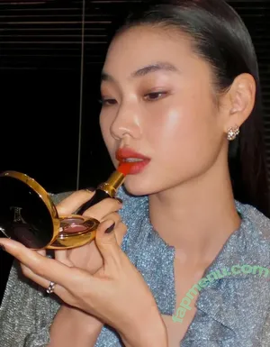 Jung Ho-yeon / hoooooyeony / xo_yeri nude photo #0301