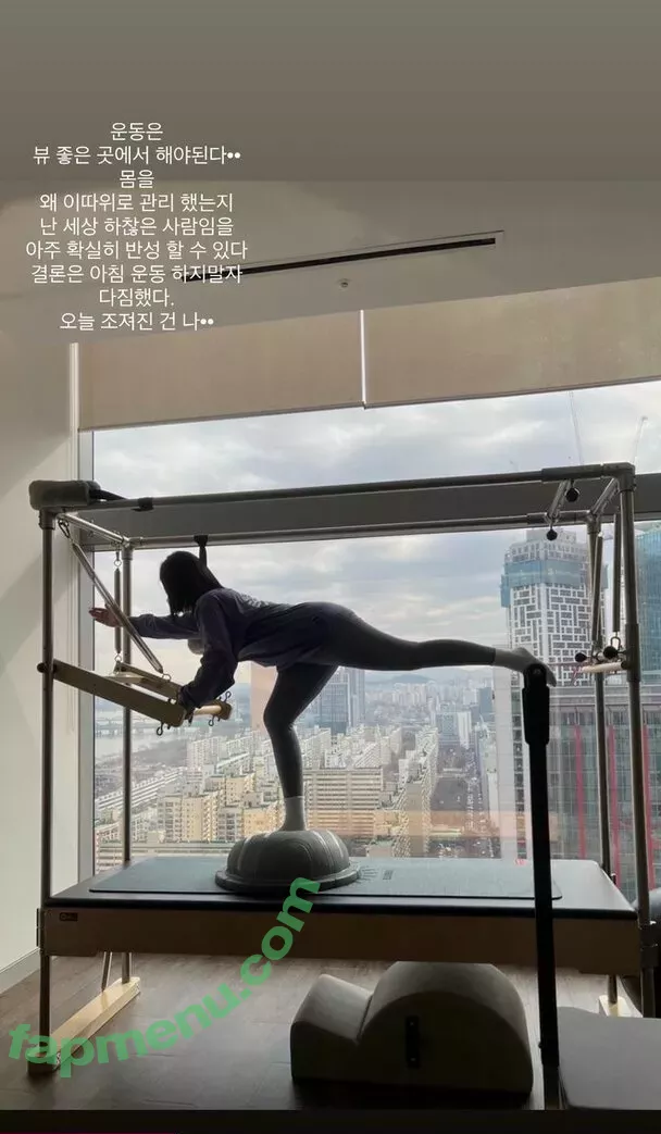 Jung Hye Bin nude photo #0048 (yourxhiii / 상쾌하이)