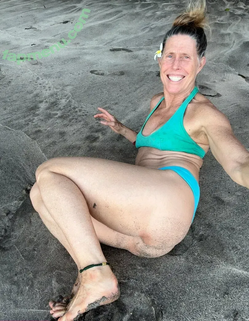 junglelady52exposed nude photo #0126 (ambitiouslady18)