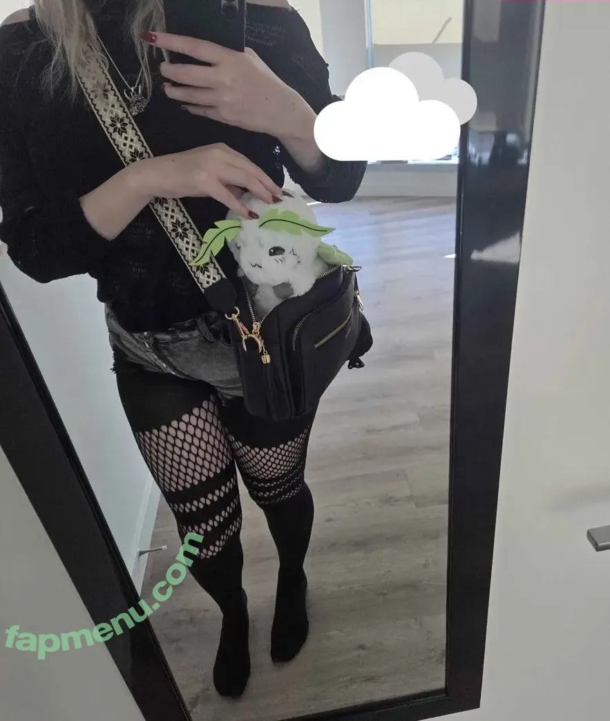 Juniper Actias nude photo #0213 (Egocider)