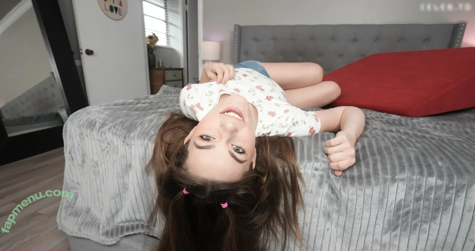 Juniper Ren nude photo #0409 (PetiteComer / PlaywithJuni / juni_thepuppy / pup_juniperren)