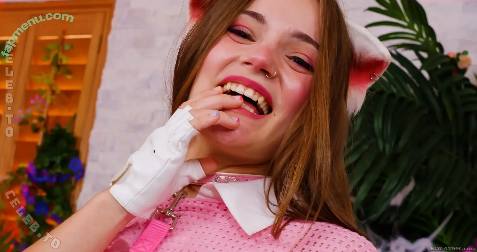 Juniper Ren nude photo #0990 (PlaywithJuni / Pup_JuniperRen / juni_thepuppy)