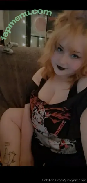 nude photo #0004