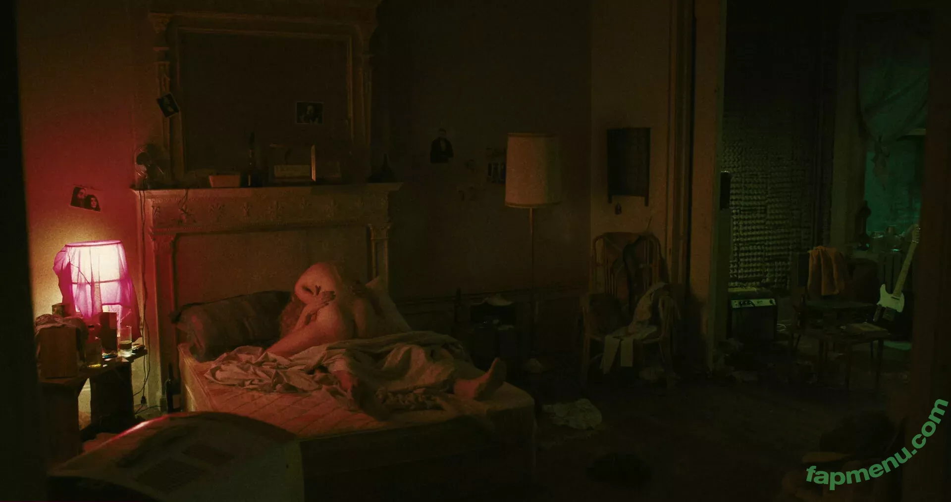 Juno Temple nude photo #0028 (junotemple)
