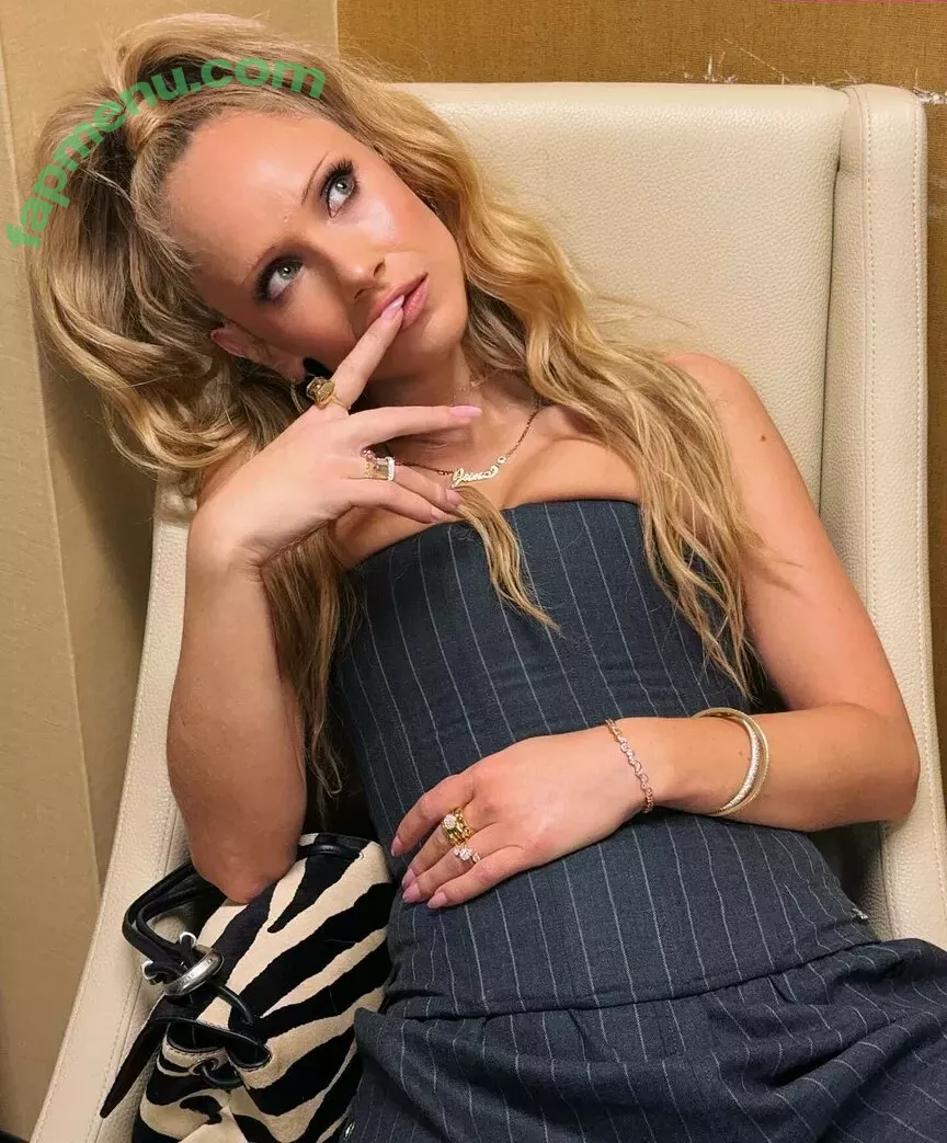 Juno Temple nude photo #0060 (junotemple)