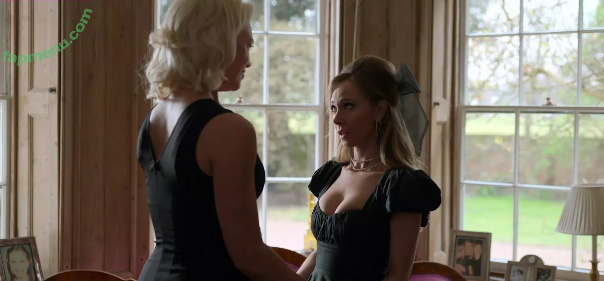Juno Temple nude photo #0068 (junotemple)