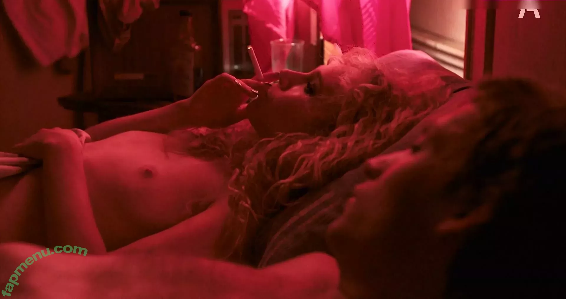 Juno Temple nude photo #0157 (junotemple)