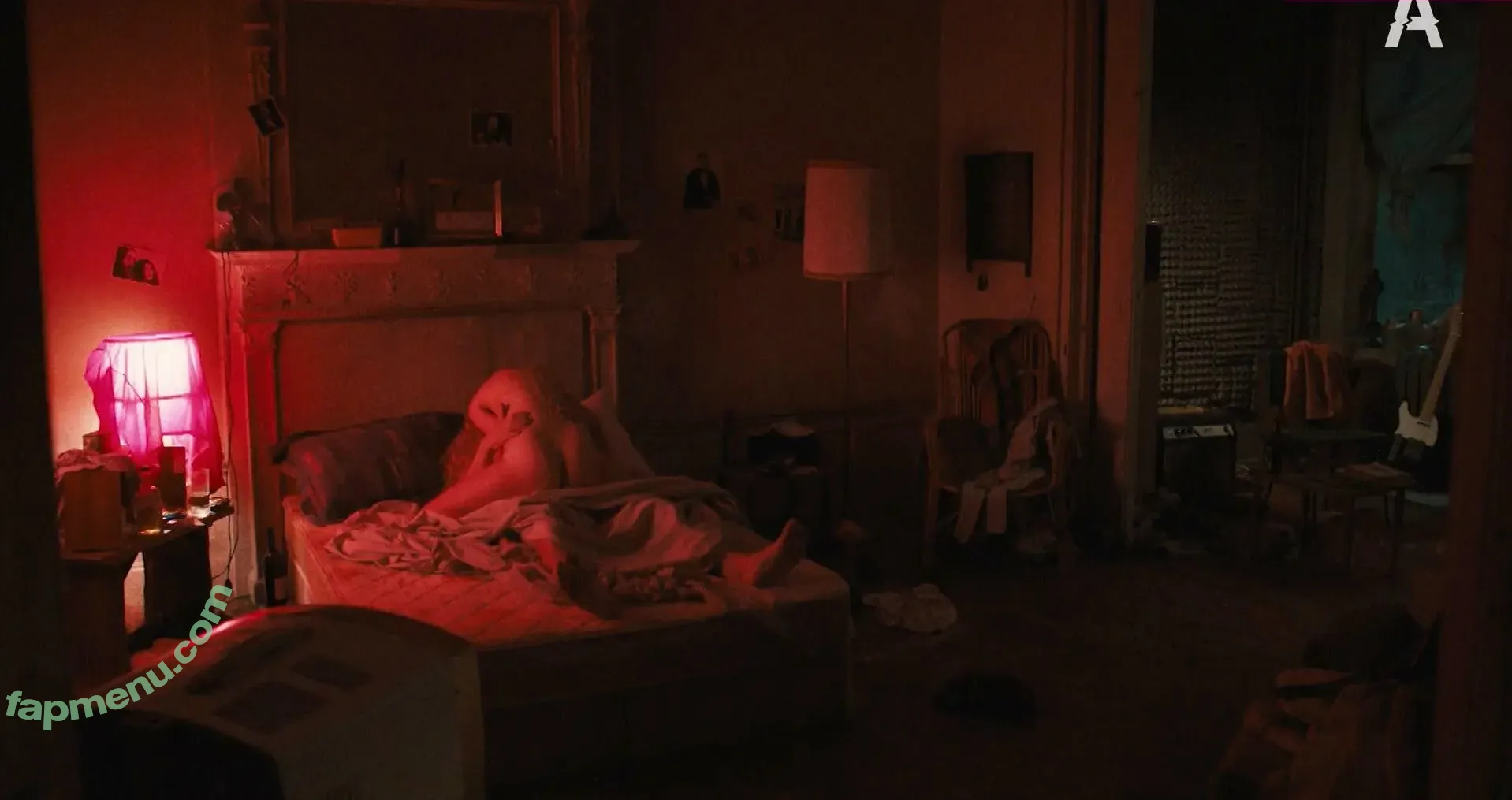 Juno Temple nude photo #0205 (junotemple)