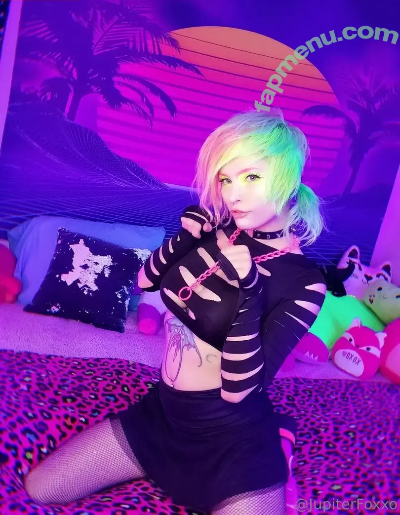 jupiterfoxxo nude photo #0065 (jupiterfoxxo)