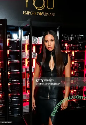 Jurnee Smollett / jurneesmollett nude photo #0575