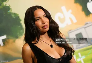 Jurnee Smollett / jurneesmollett nude photo #0595