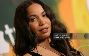 Jurnee Smollett / jurneesmollett nude photo #0596