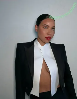 Jurnee Smollett / jurneesmollett nude photo #0734